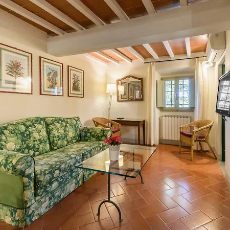 Merlaia By Mmega Troghi