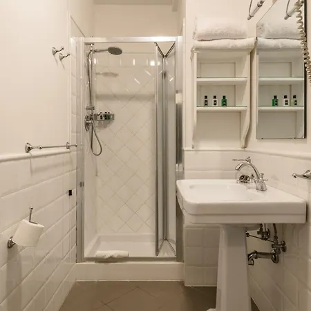 Merlaia By Mmega Troghi