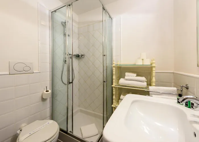 Merlaia By Mmega Troghi